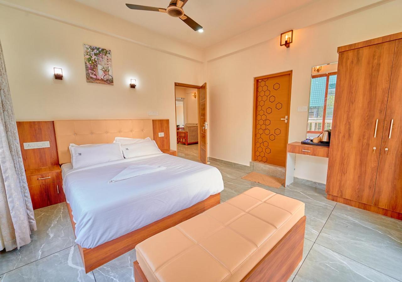Glen Castle Vagamon Pool Resort By Voye Homes מראה חיצוני תמונה